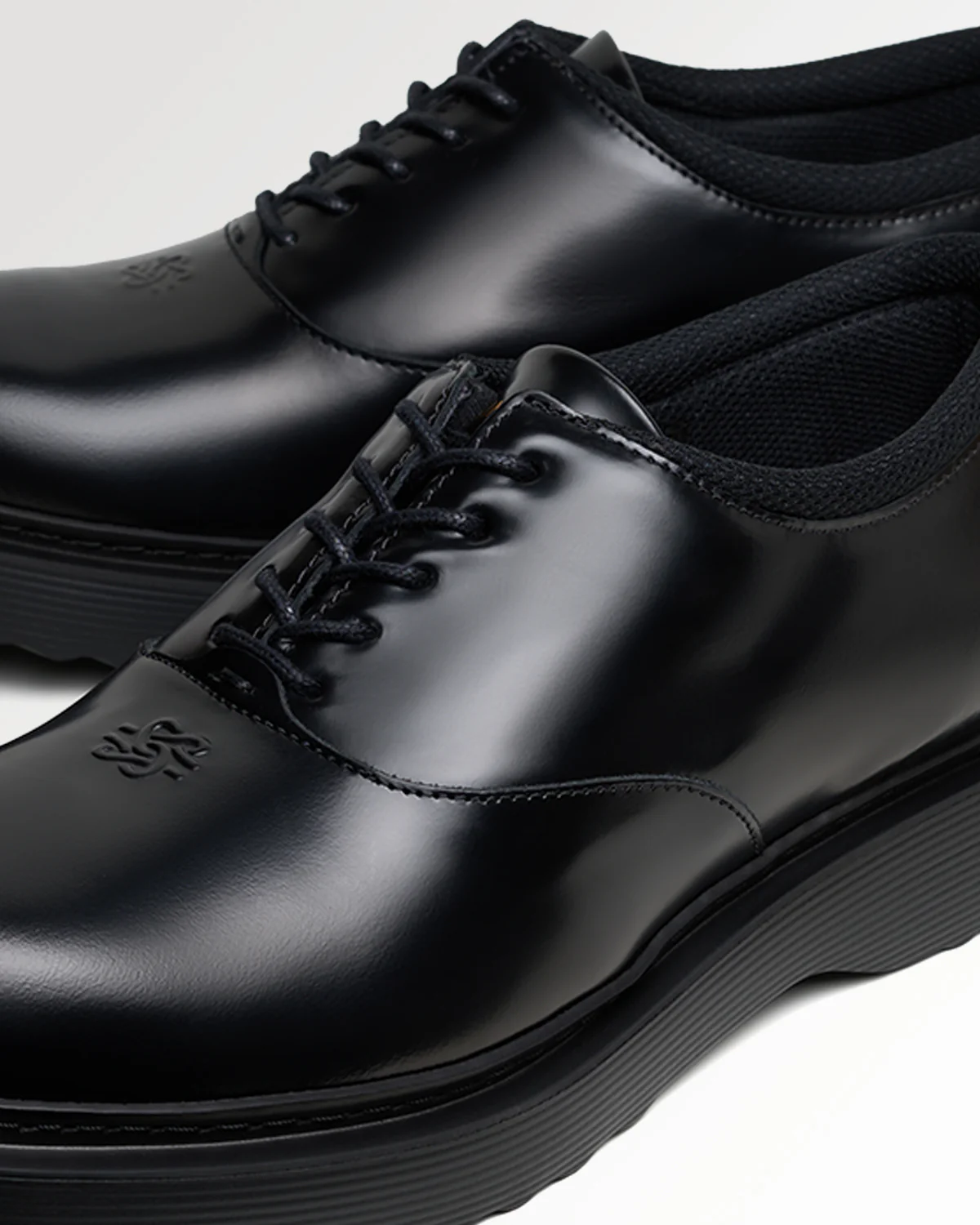 Bulky Derby Black - Image 3