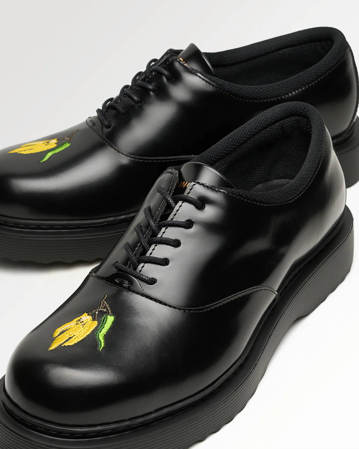 Bulky Derby Pepper Black - Image 3