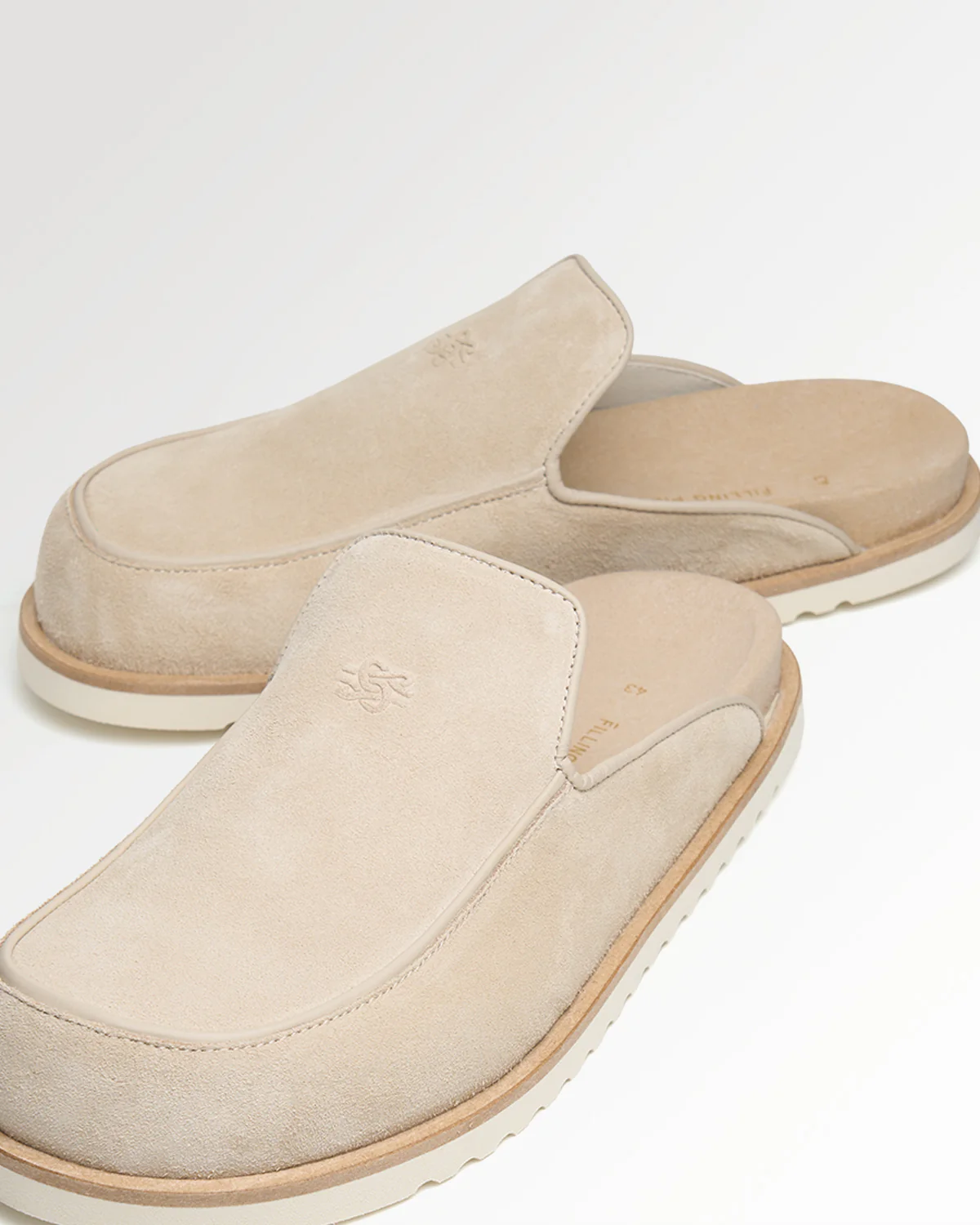 Clog Suede Beige - Image 3