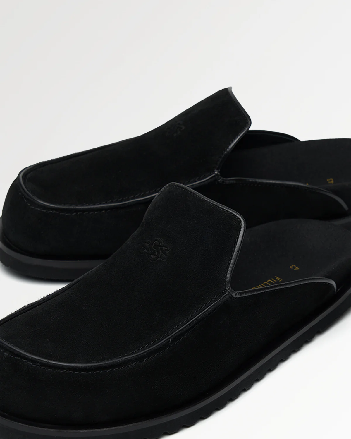 Clog Suede Black - Image 3