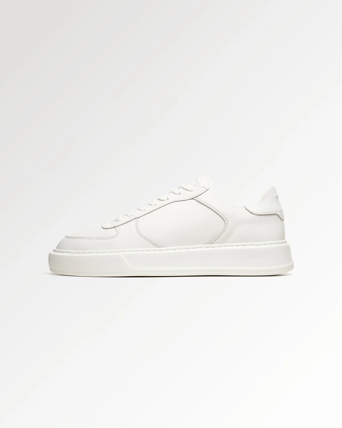 Evo Court Nappa White