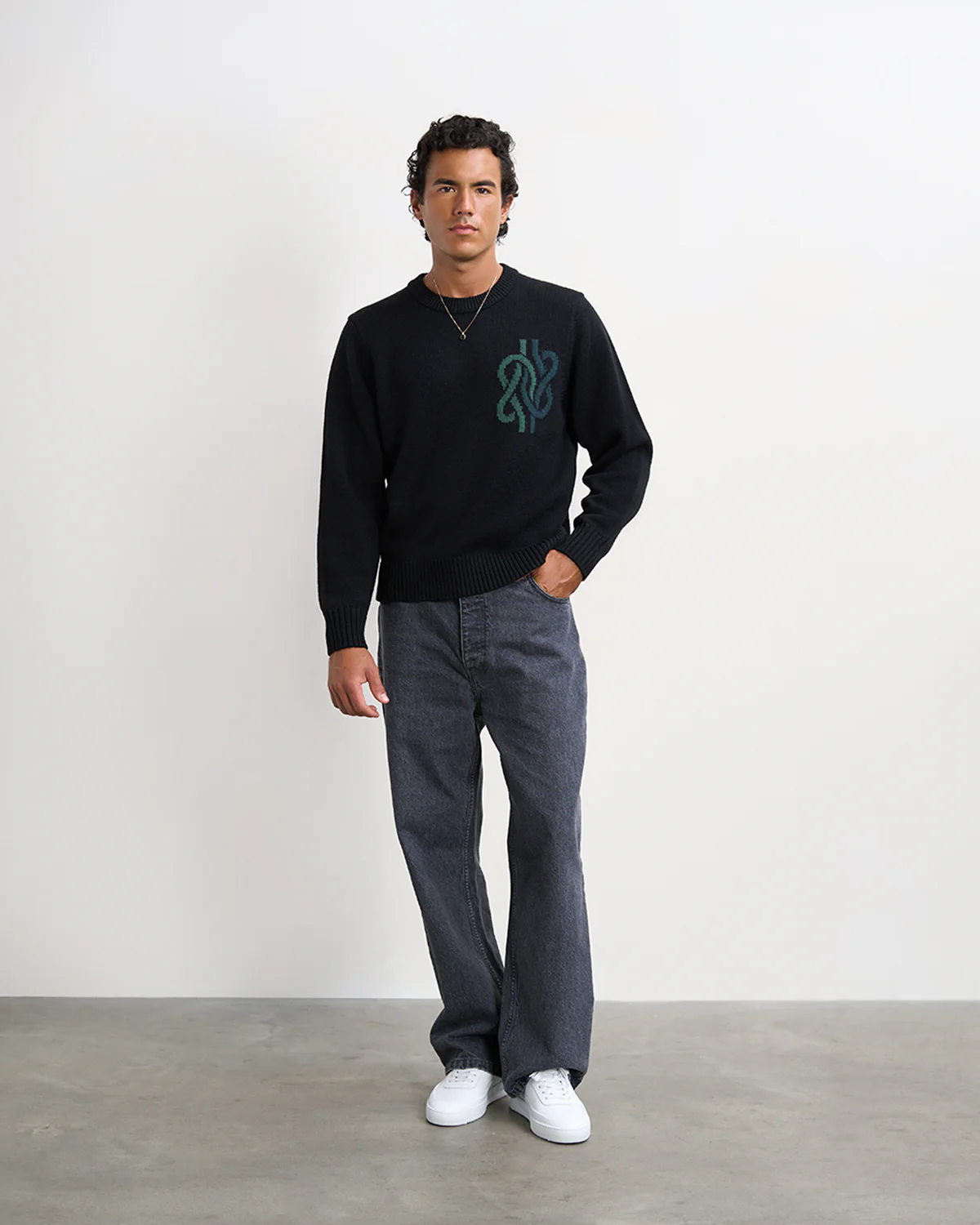 Knit Sweater Knot Black - Image 6