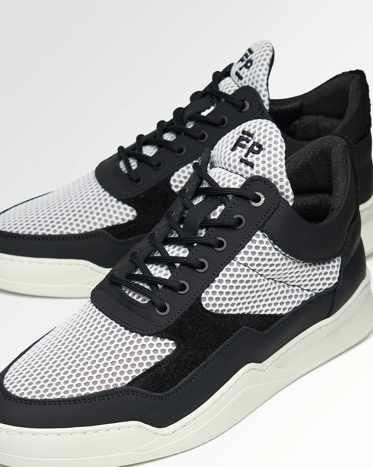 Low Top Ghost Mesh Black / White - Image 3