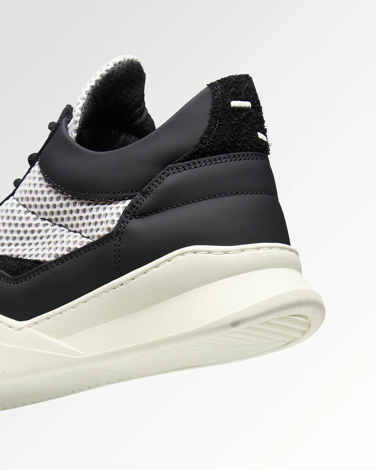 Low Top Ghost Mesh Black / White - Image 4