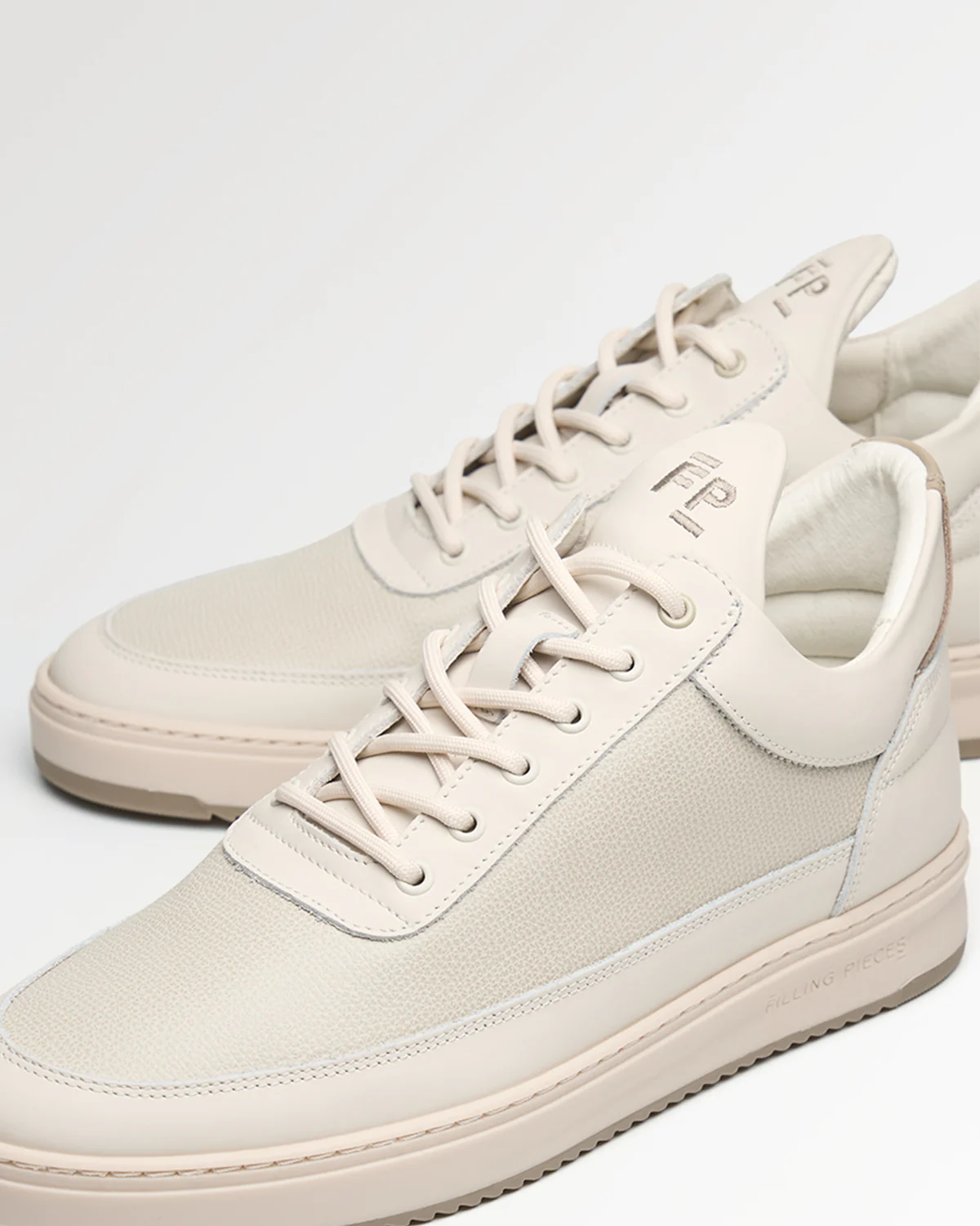 Low Top Tech Crumbs Off White / Taupe - Image 4