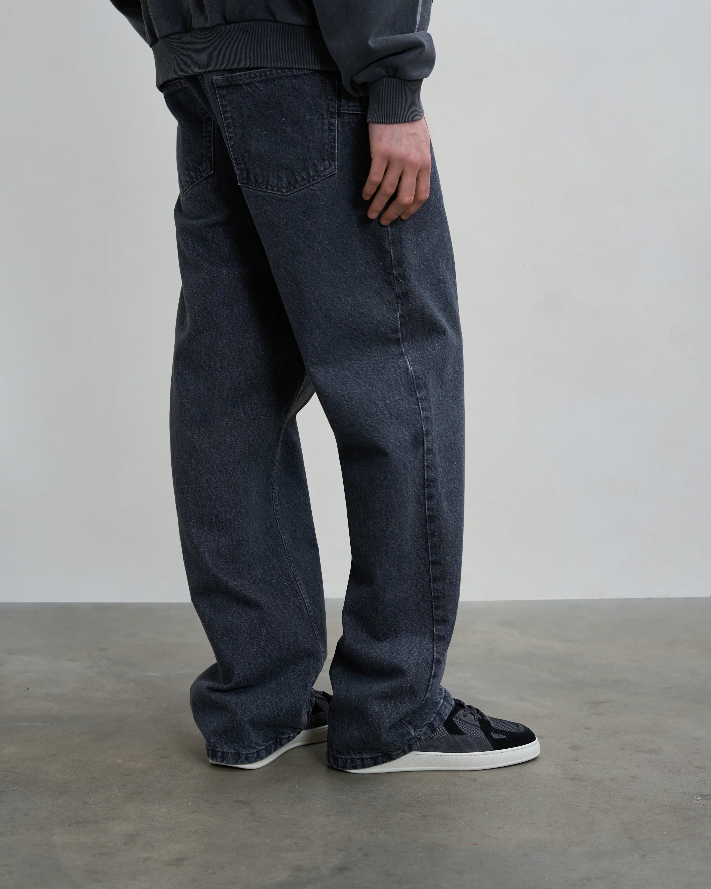 Prism Peak Black / Grey - Image 6