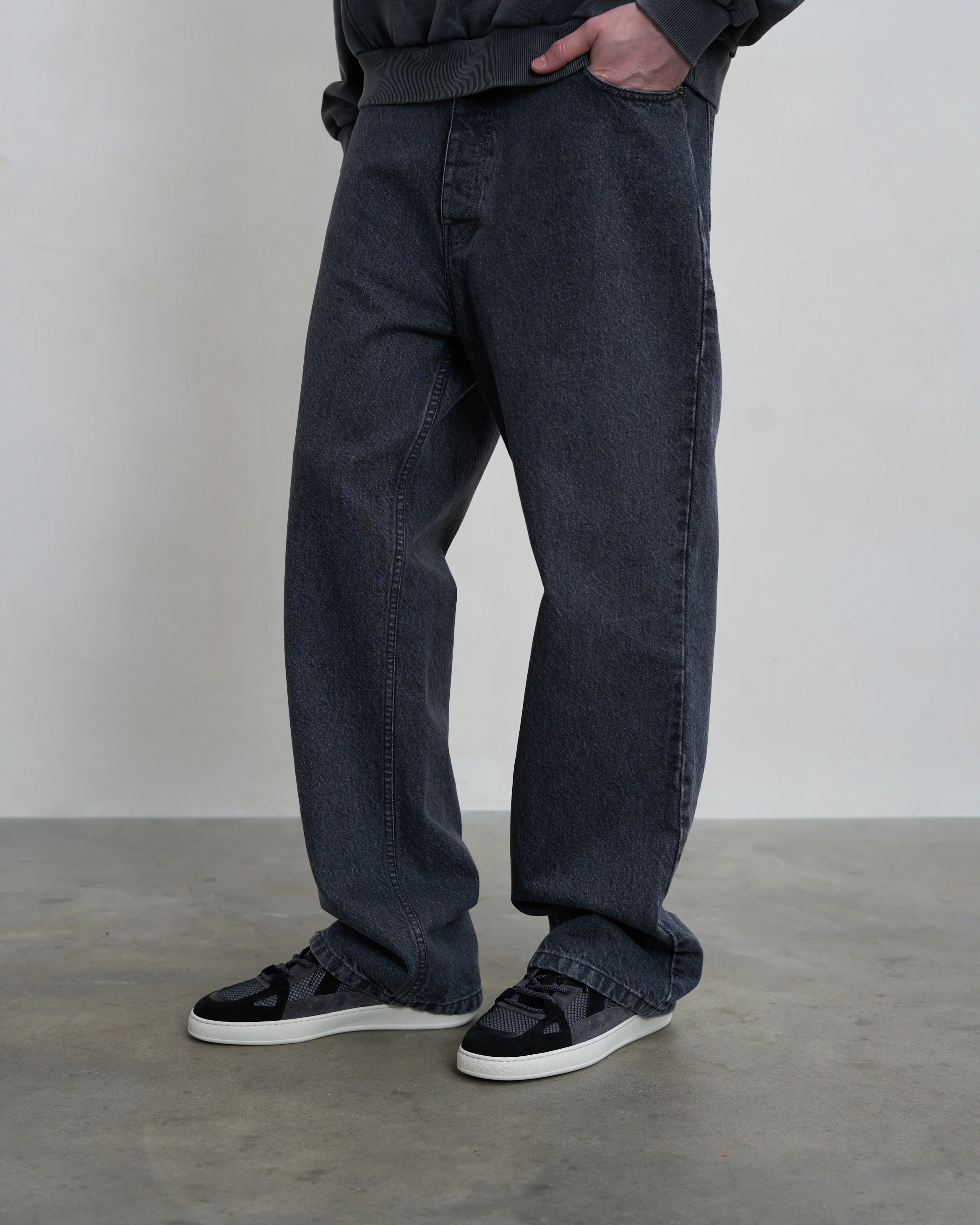 Prism Peak Black / Grey - Image 7