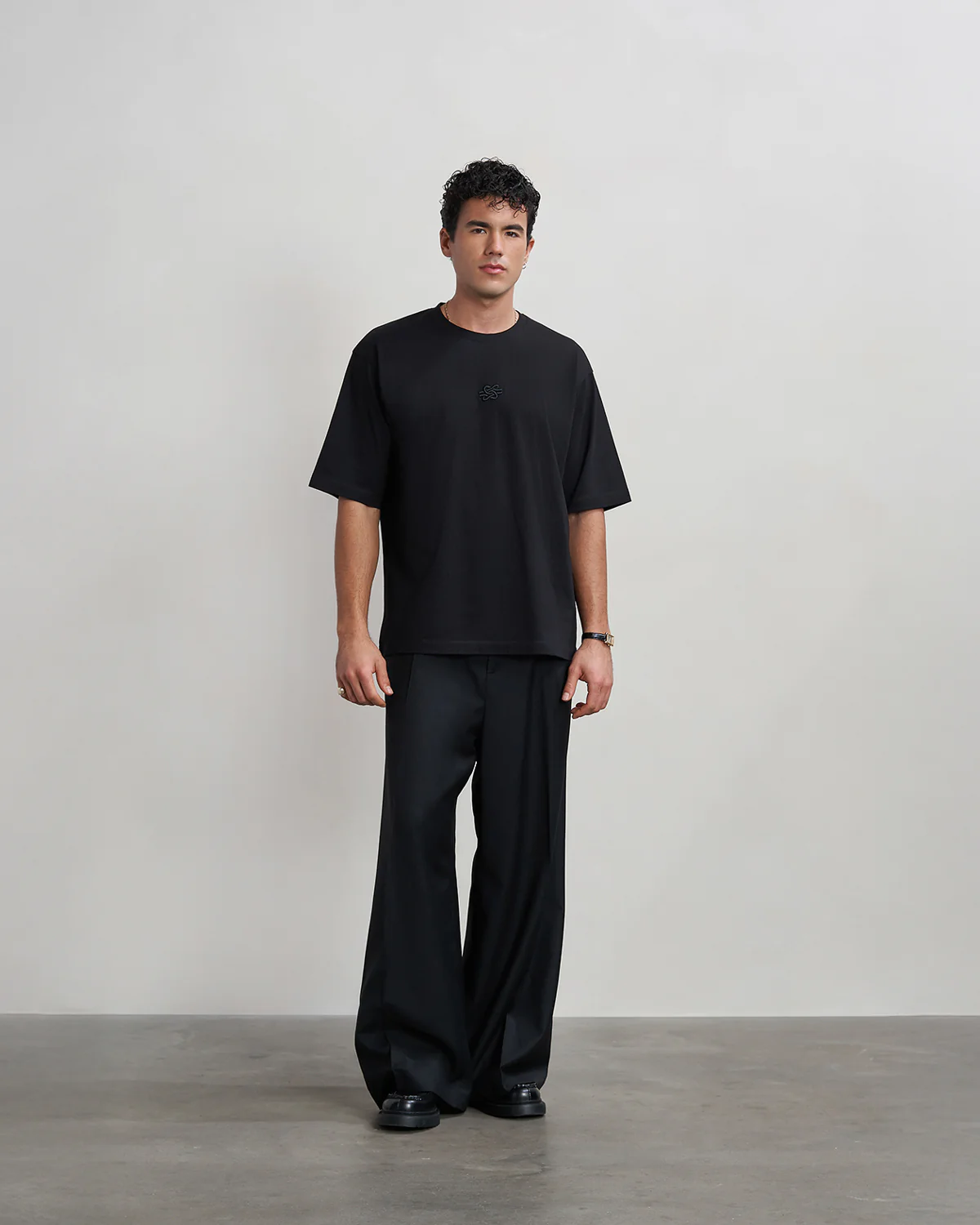 T-shirt Boxy Embroidered Black - Image 6