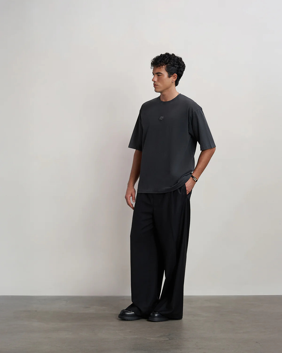 T-shirt Boxy Embroidered Vintage Black - Image 6