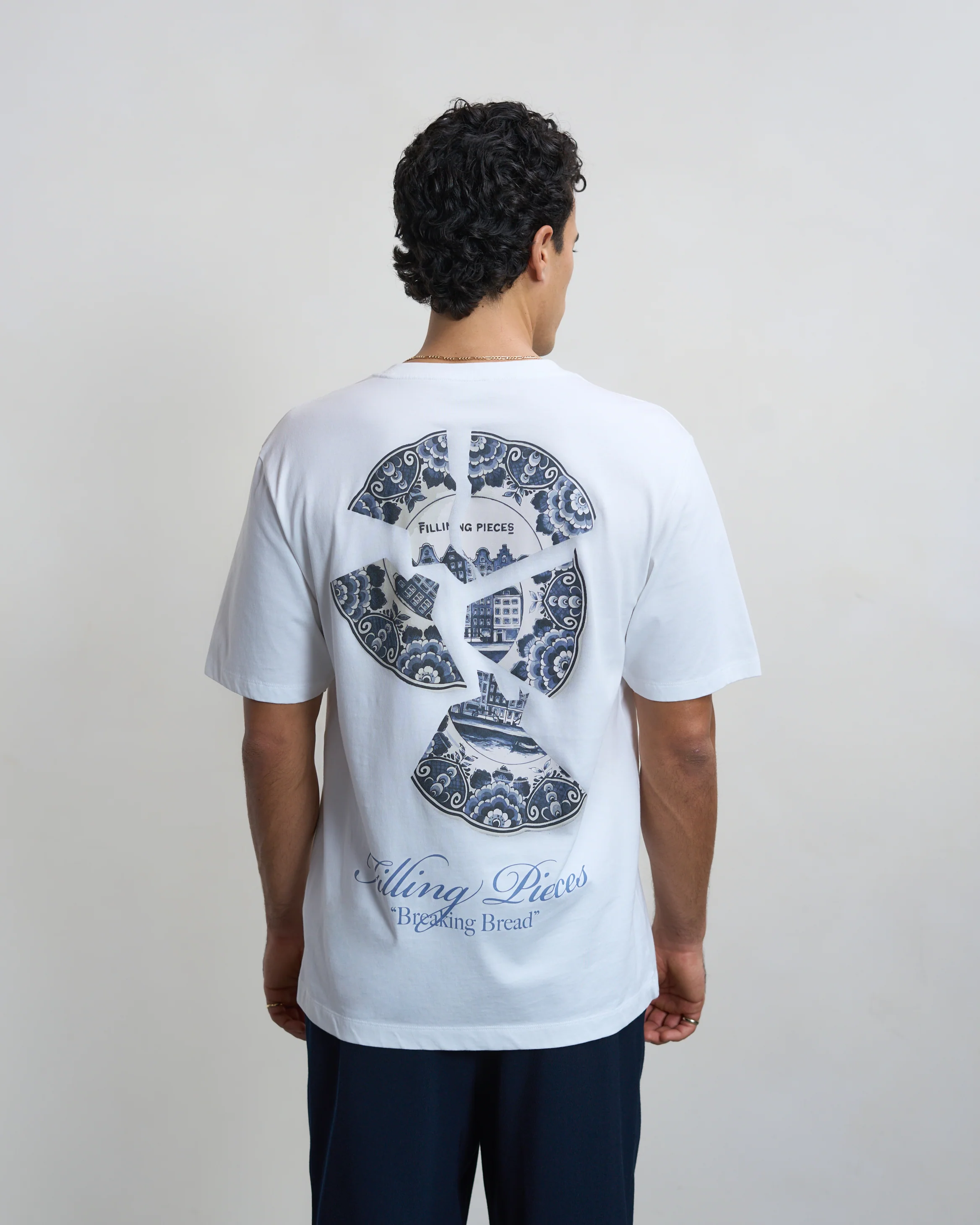 T-shirt Broken Plate White - Image 6