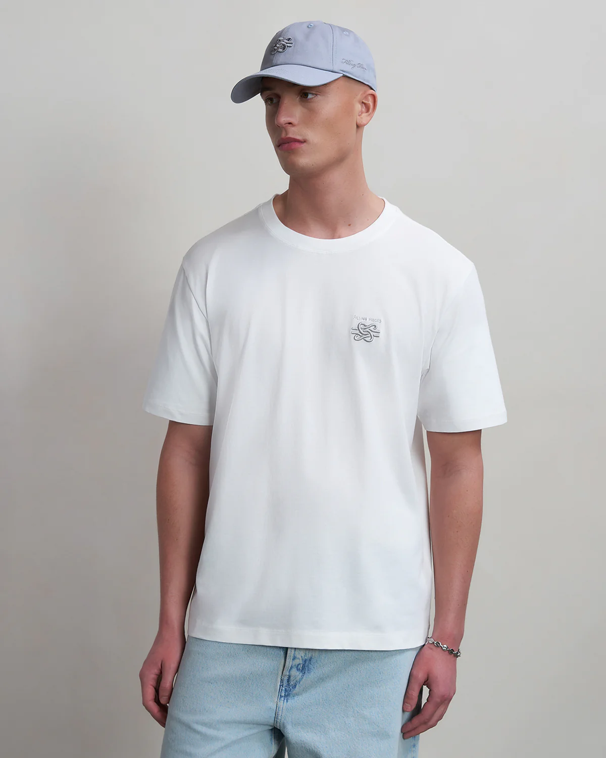 T-shirt Embroidered Knot White - Image 5
