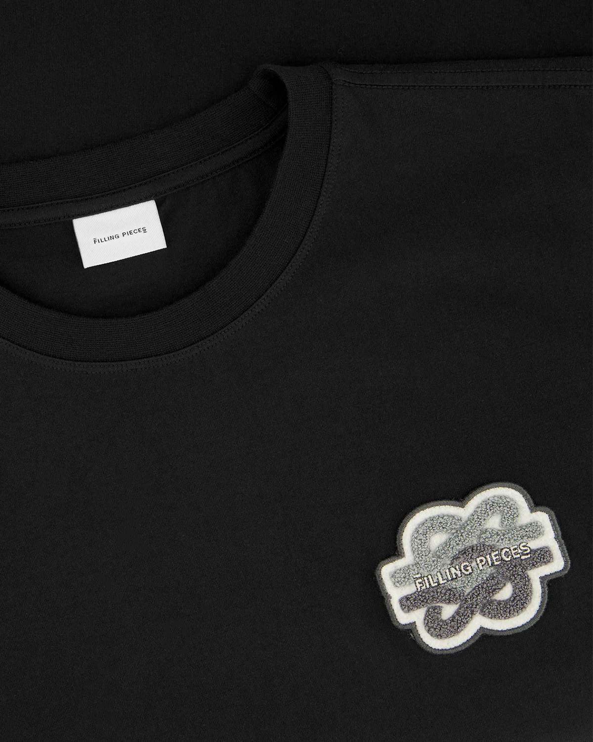 T-shirt Gowtu Tonal Black - Image 4