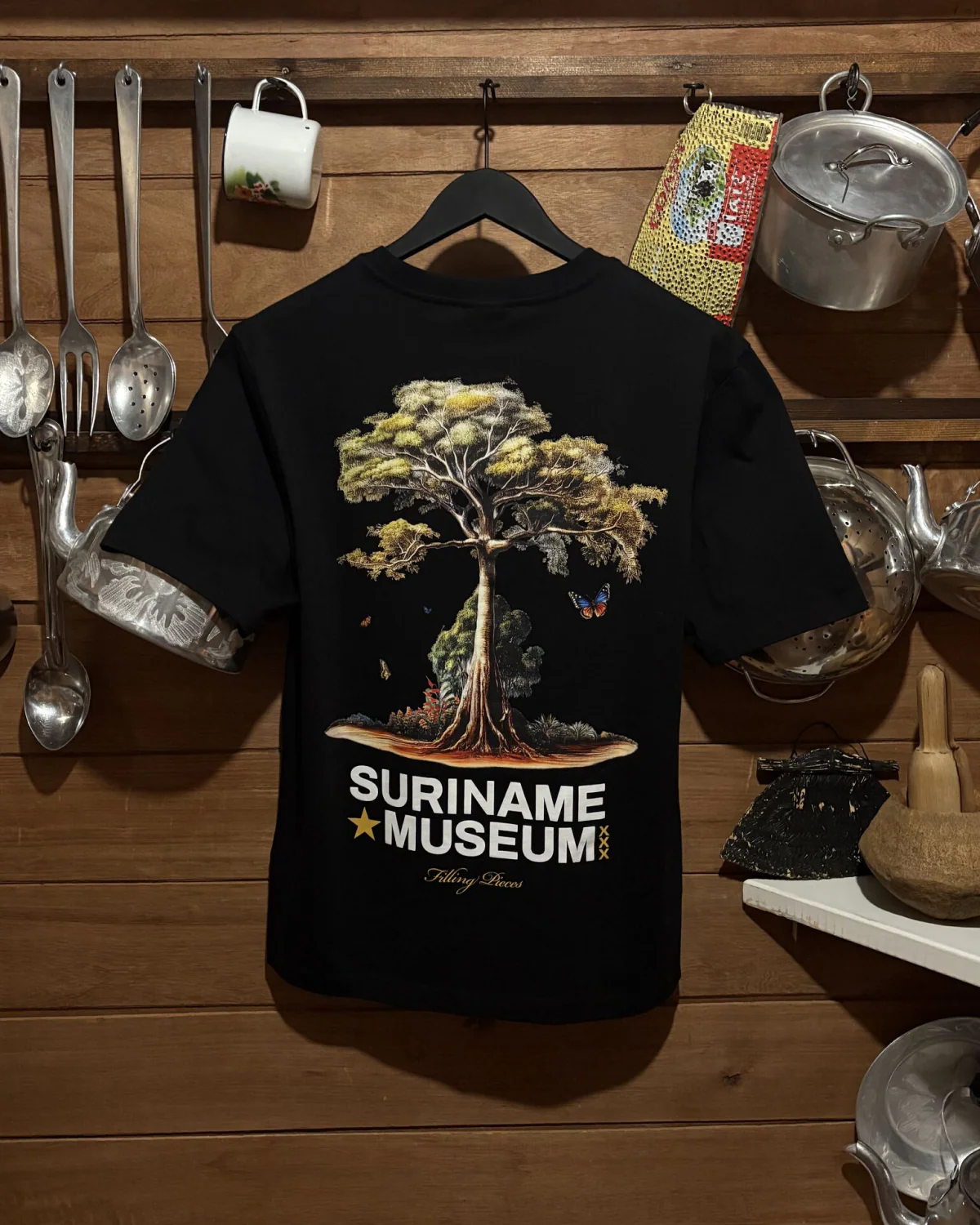 T-shirt Suriname Museum Black - Image 3